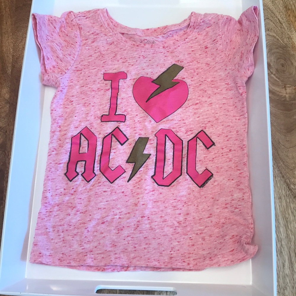 Girls AC/DC T-shirt (5T) ⚡️